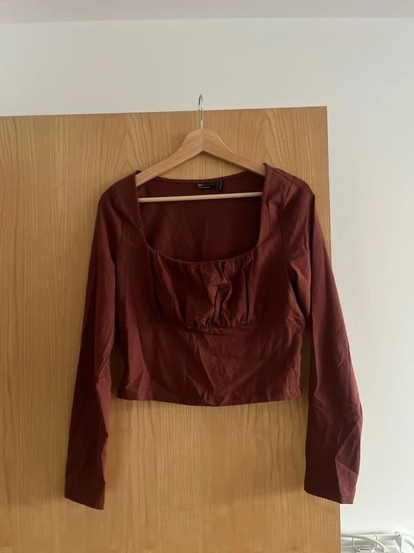 ASOS Design ASOS brown ruched long sleeve top
