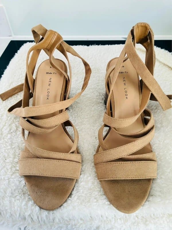 New Look New look wide fit lace up suede heels UK 6