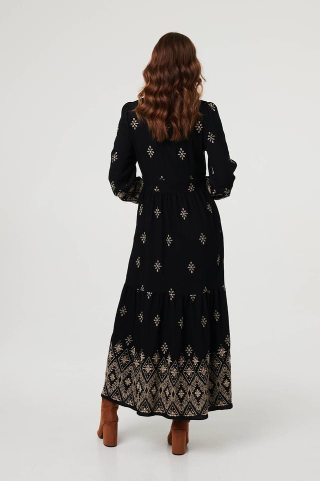 Izabel London Izabel London Women's Border Print Long Sleeve Maxi Dress in Black - 3