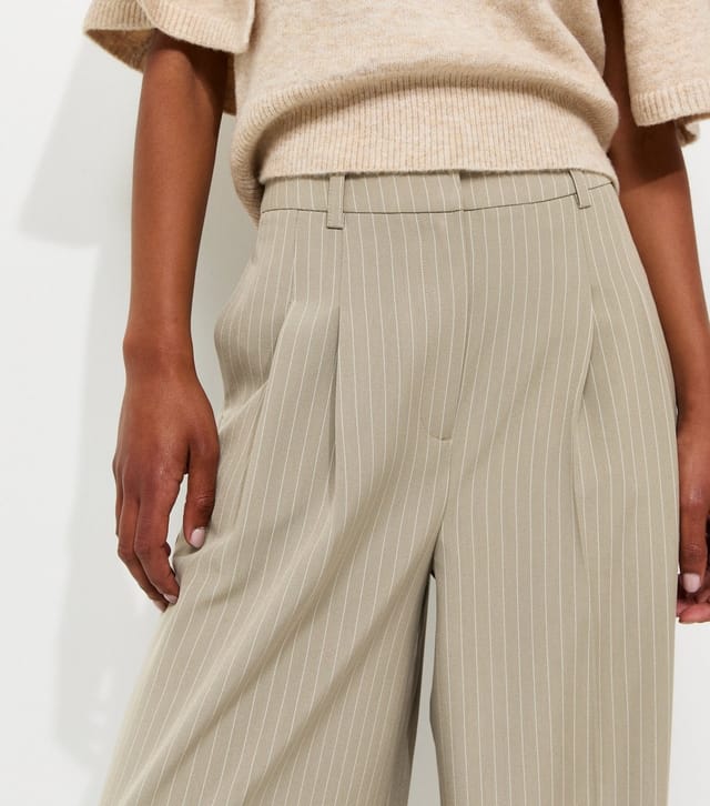 New Look Women's Brown Striped Tailored Wide Leg Trousers New Look - 3