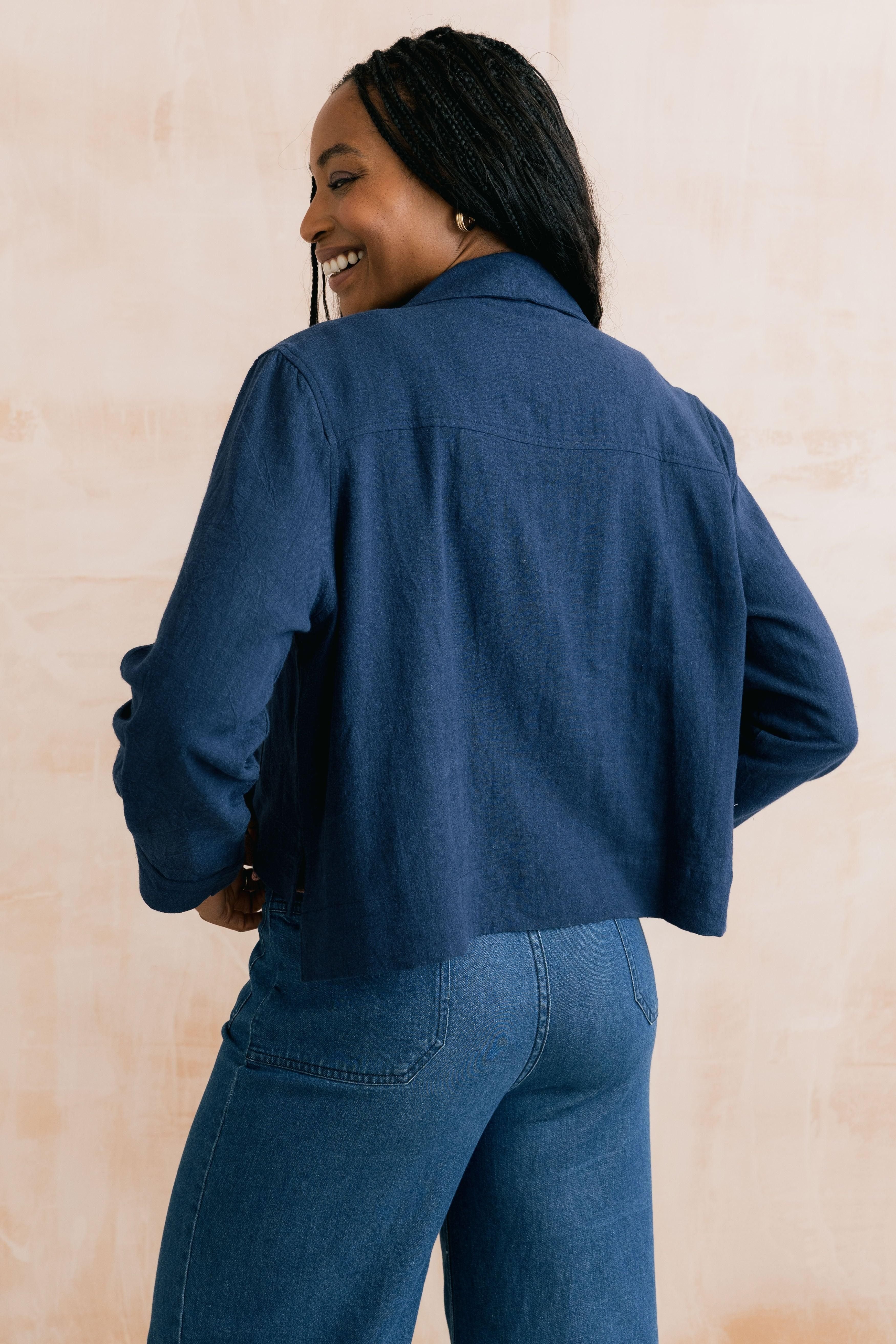 Lily & Me Lily & Me Women's Grasslands Linen Blend Jacket in Navy - 4