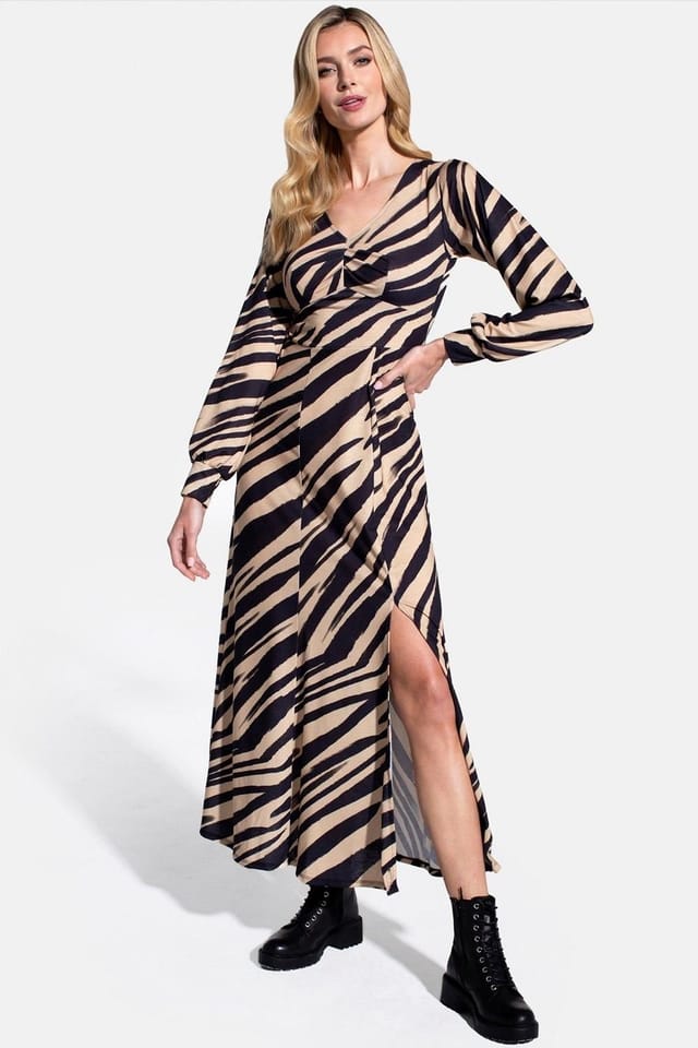 Hot Squash Hot Squash Women's Gemma Dress with Long Sleeves in Camel - 3