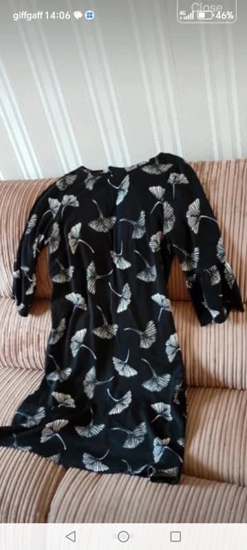 ROMAN Roman size 14 black white Floral dress floaty 3/4  sleeve