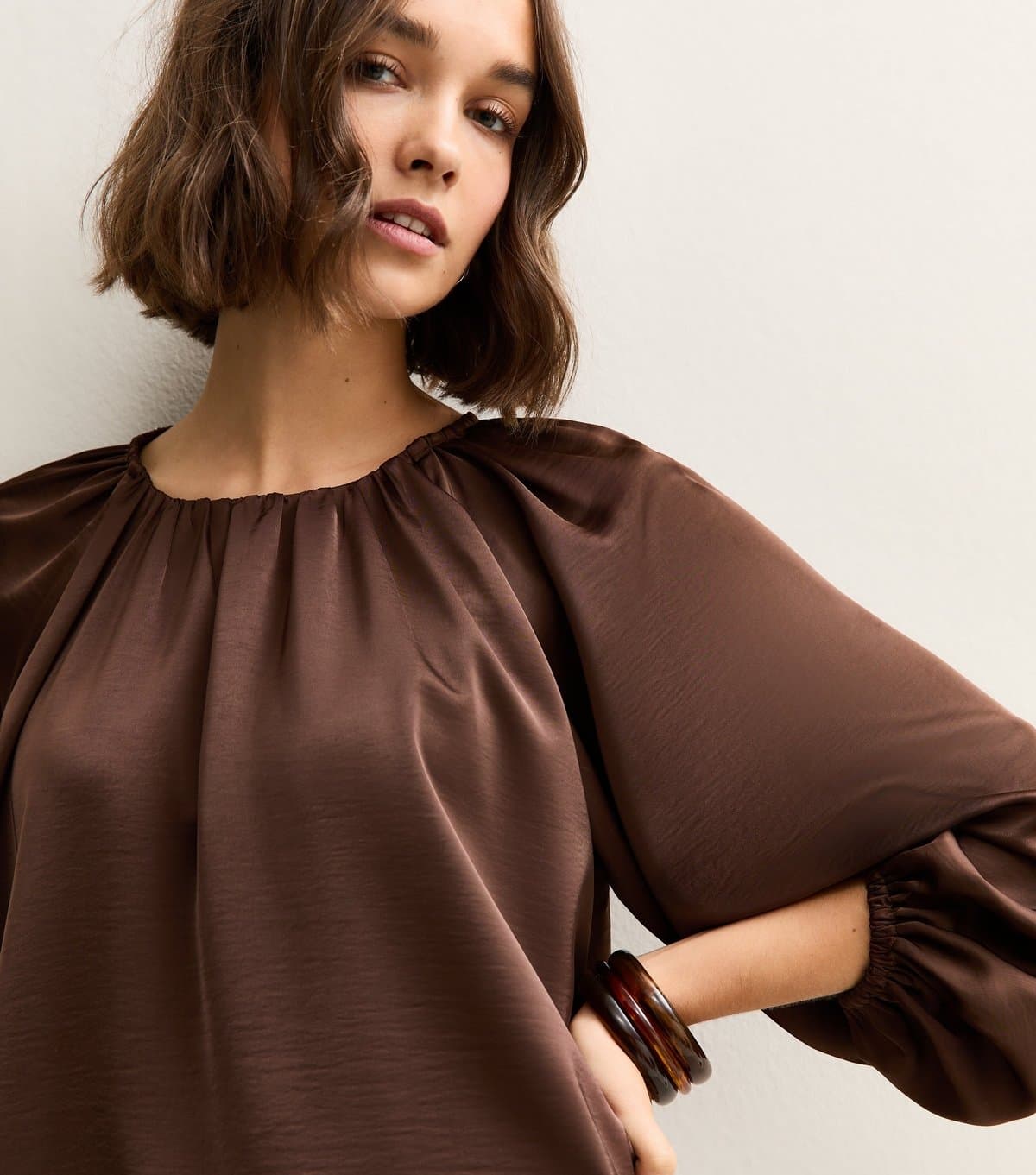 New Look Women's Brown Satin Gathered Crop Sleeve Blouse New Look