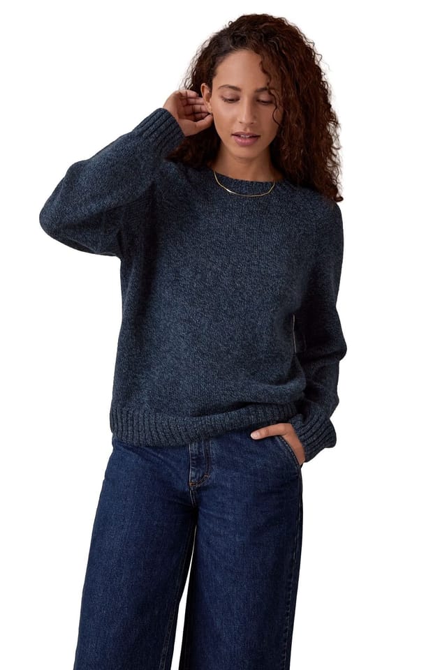 Celtic & Co Celtic & Co Women's Supersoft Weekend Crew Neck Sweater in Dark Blue - 3