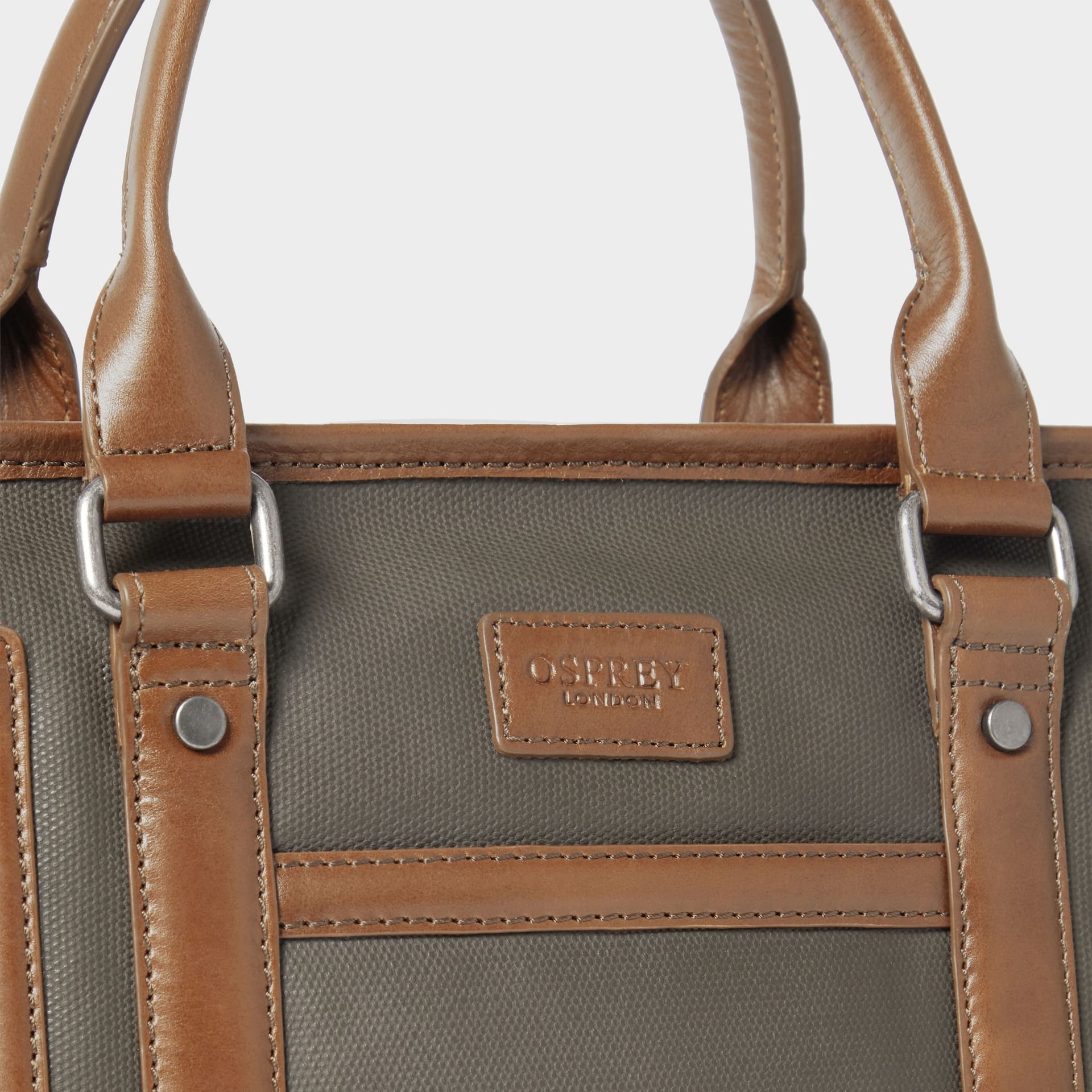 OSPREY LONDON OSPREY LONDON Men's The Frontline Small Waxed Canvas & Leather Workbag in Khaki - 4