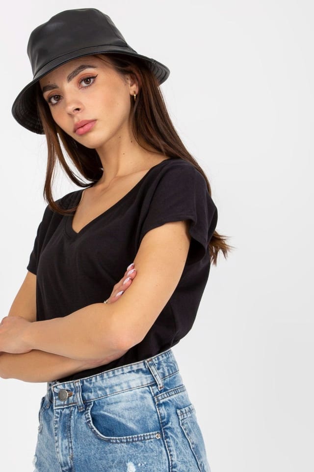 Love Lace Love Lace Women's Everyday Short Sleeve Heart Neck T-Shirt Style 169734 in Black - 3