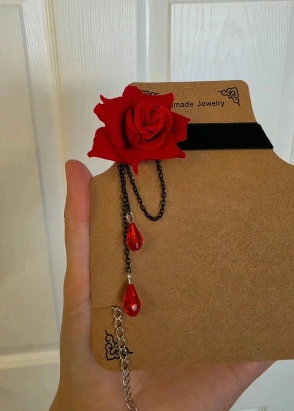 ASOS Red rose necklace RRP £6.99