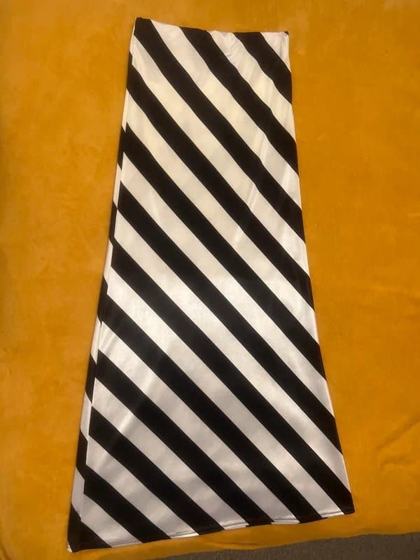 pepper girls club Pepper girls club stripped satin maxi skirt