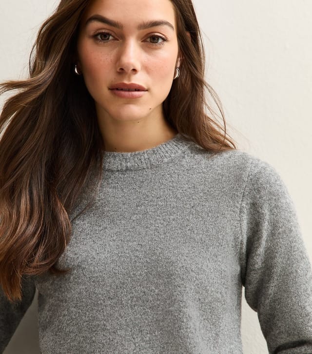 New Look Women's Petite Mid Grey Knit Crew Neck Jumper New Look - 2