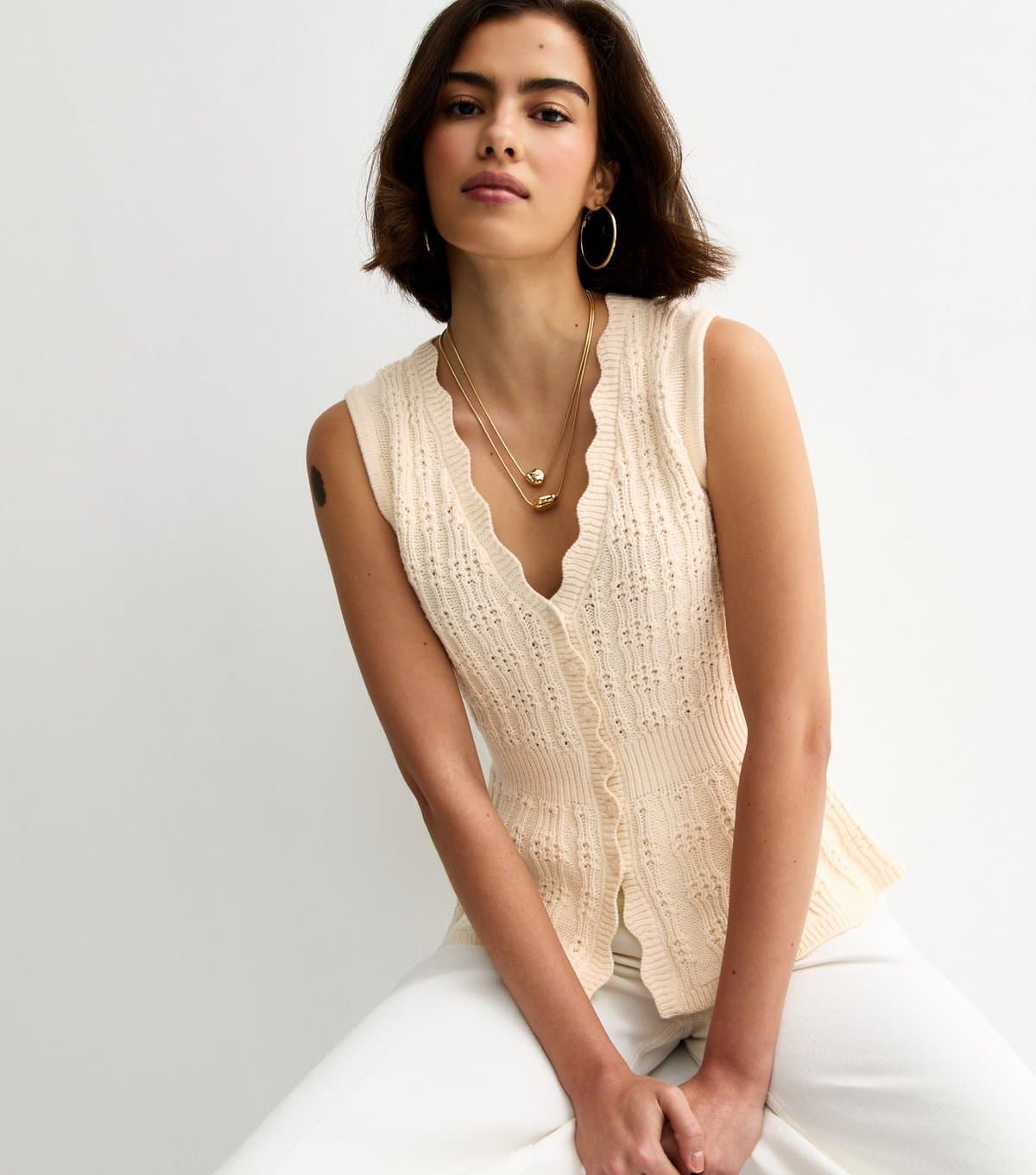 New Look Women's Cream Cotton Rich Textured Knit Waistcoat New Look