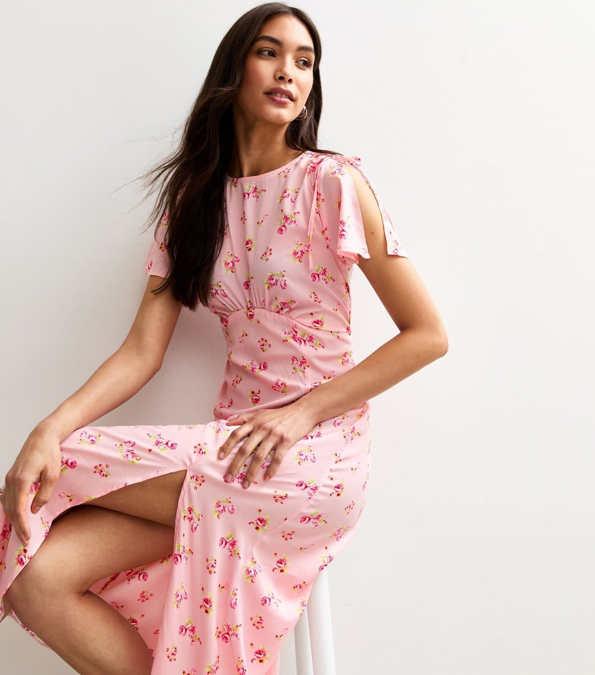 New Look Women's Pink Floral Print Flutter Sleeve Midi Dress New Look