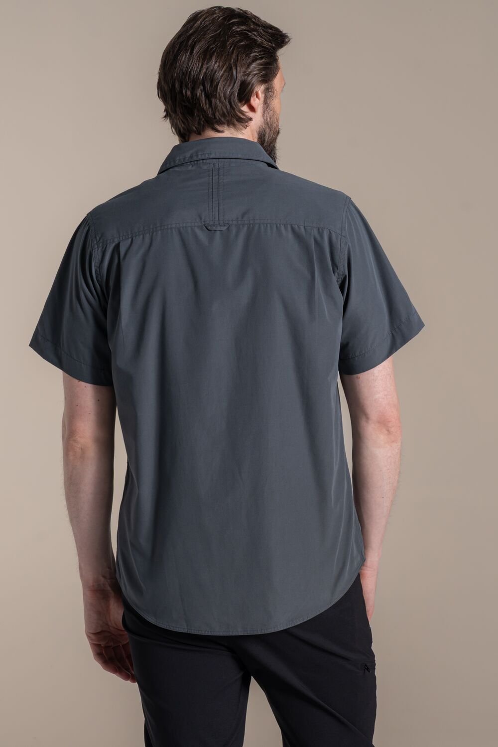 Craghoppers Craghoppers Men's Kiwi II Short Sleeved Anti-Insect Shirt in Dark Grey - 2