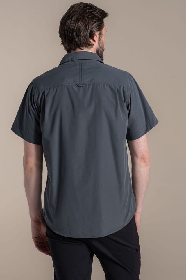 Craghoppers Craghoppers Men's Kiwi II Short Sleeved Anti-Insect Shirt in Dark Grey - 2