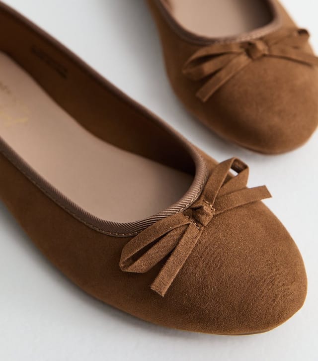 New Look Women's Tan Faux Suede Ballet Pumps Vegan New Look - 3