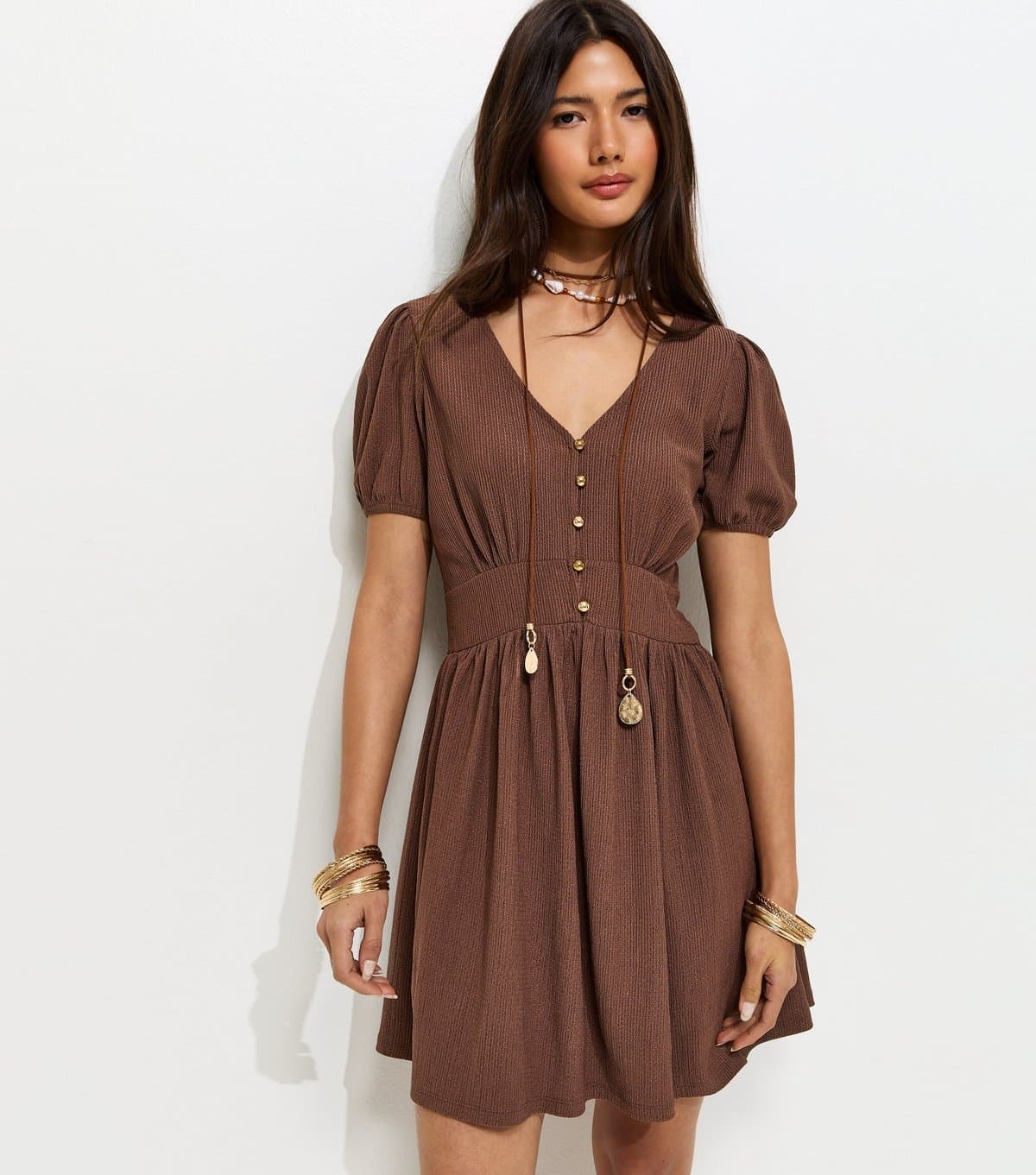 New Look Women's Brown Crinkle Texture V-Neck Button Front Mini Dress New Look