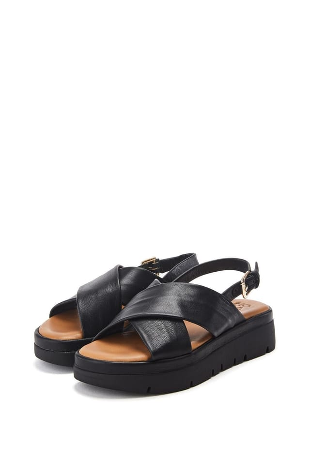 Moda in Pelle Moda In Pelle Women's 'Nettina' Leather Flatforms in Black - 3