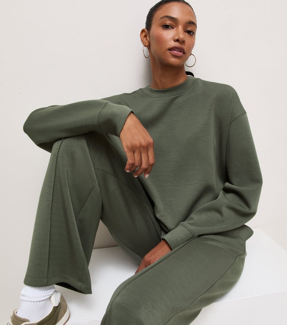 New Look Women's Premium Dark Khaki Front Seam Wide Leg Joggers New Look
