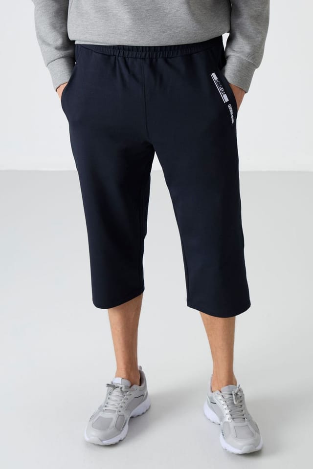 Tommy Life Tommy Life Men's Mid-Waist Capri Shorts in Dark Navy - 2
