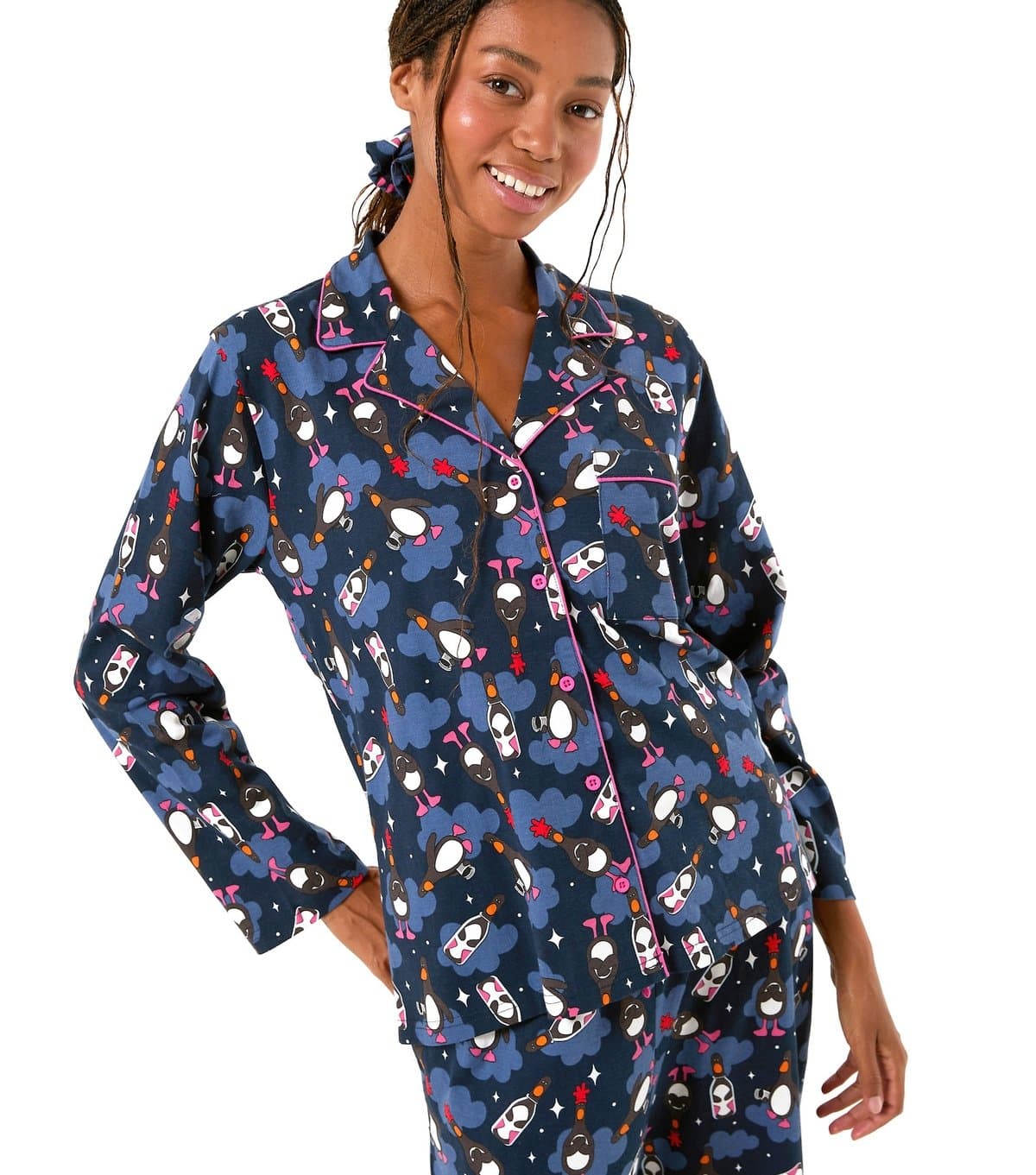 Skinnydip Women's Penguin Print Long Sleeve Pyjama Set With Scrunchie Skinnydip New Look
