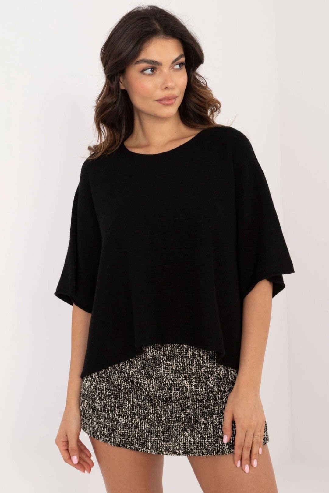 Love Lace Love Lace Women's Elegant Oversize Reversible Short Sleeve Sweater in Black
