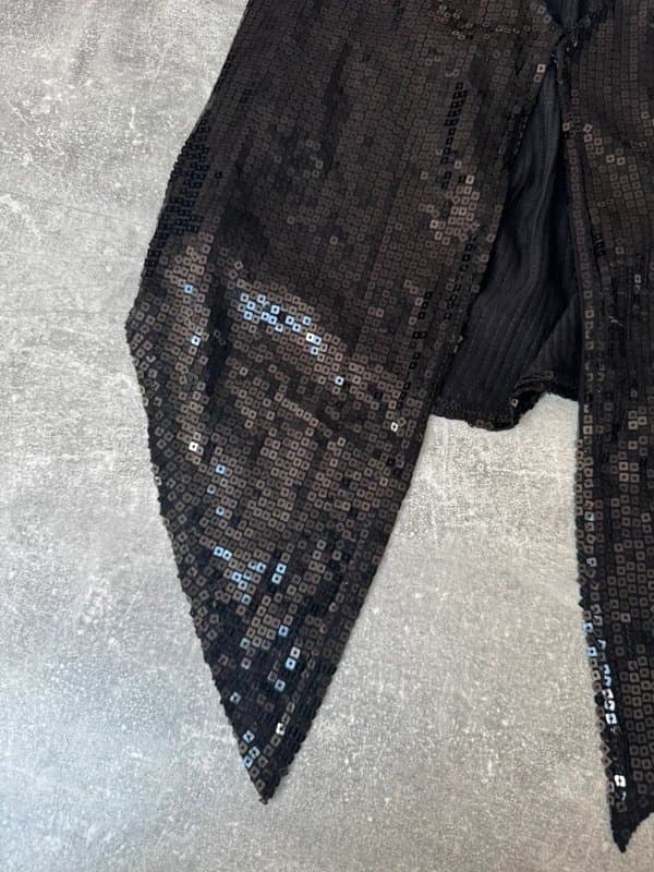 New Look y2k black sequin embellished open front asymmetrical cami top