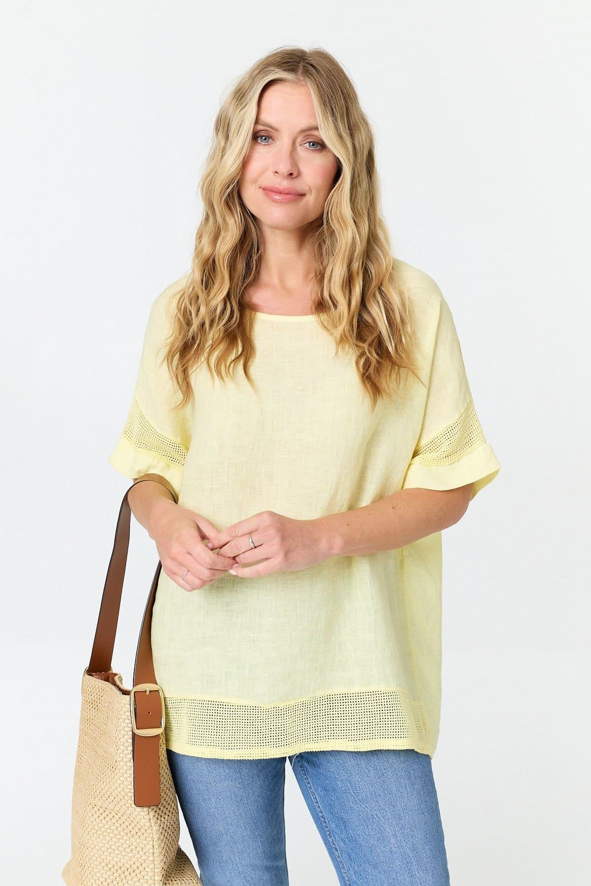 Izabel London Izabel London Yellow Textured 1/2 Sleeve Relaxed Top