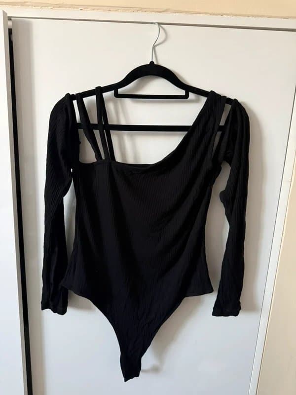 ASOS ASOS Ribbed bodysuit - Size 14