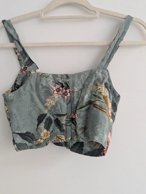 New Look Floral print crop