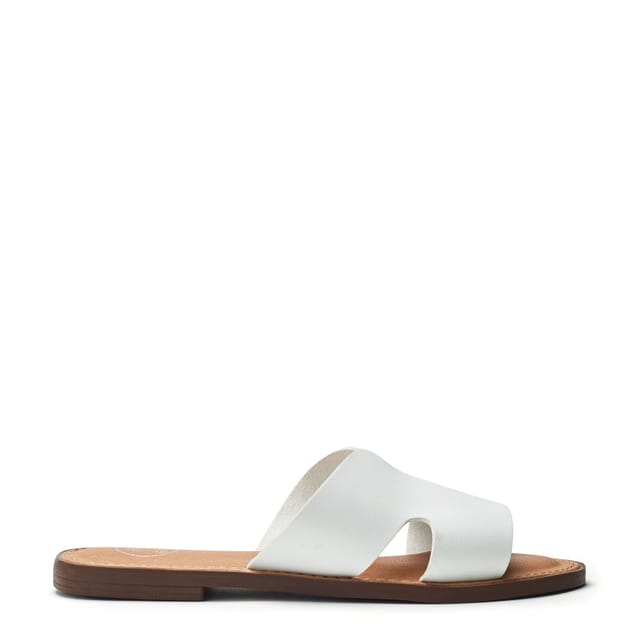 b.soleful b.soleful Women's 'Layana' Porvair Sandals in White - 2
