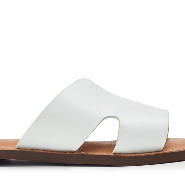 b.soleful b.soleful Women's 'Layana' Porvair Sandals in White - 3