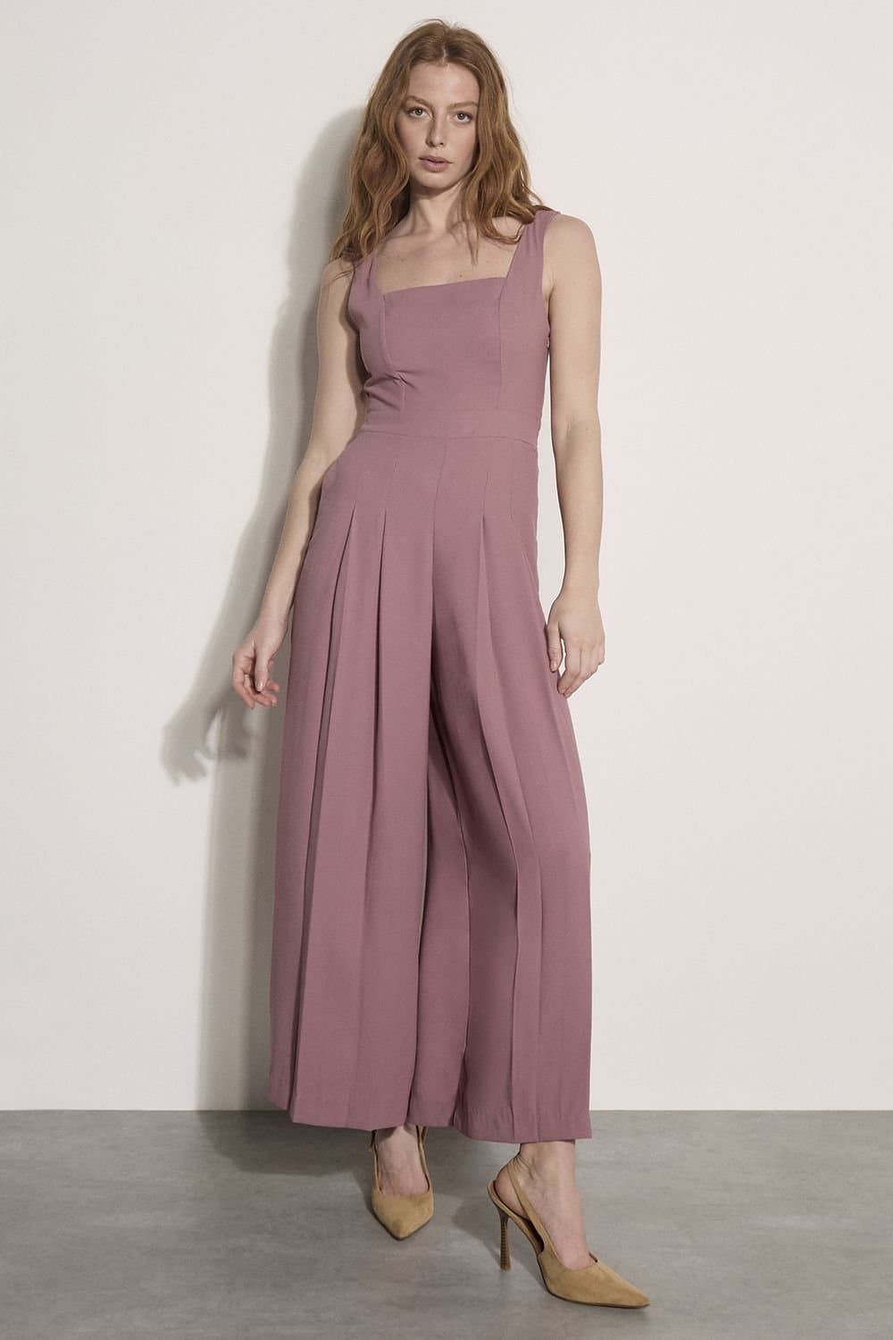 Apricot Apricot Women's Crepe Wide-Leg Jumpsuit in Lilac