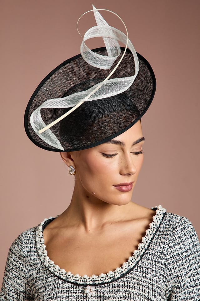 Coast Coast Women's Loop & Quill Disc Fascinator in Mono - 2