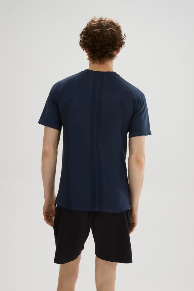 Ellesse Ellesse Men's Drexani Ss Seamless Tee in Navy - 2