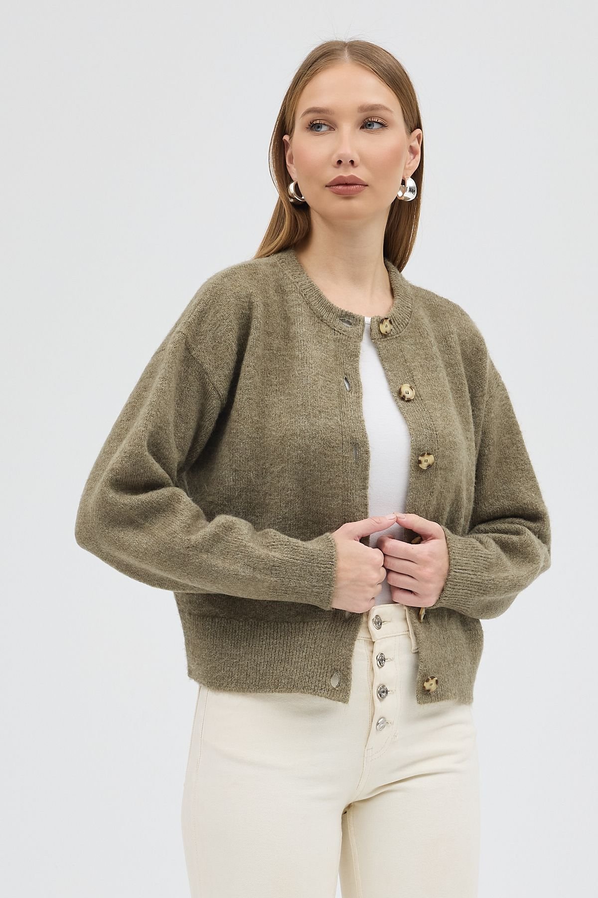 Dexia Dexia Women's Sophisticated Cardigan with Effortless Style in Khaki - 1