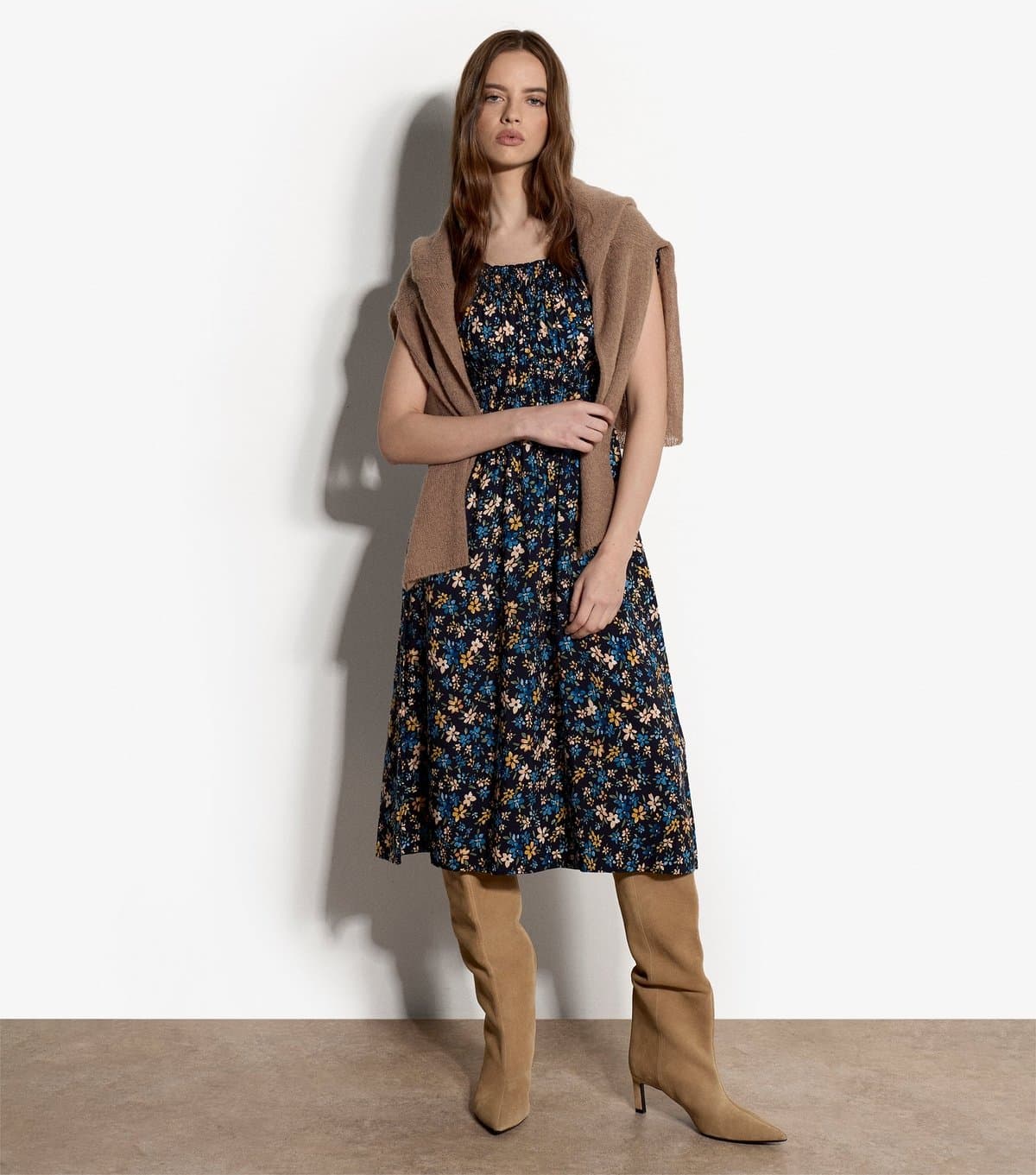 Apricot Women's Blue Ditsy Print Midi Dress Apricot New Look