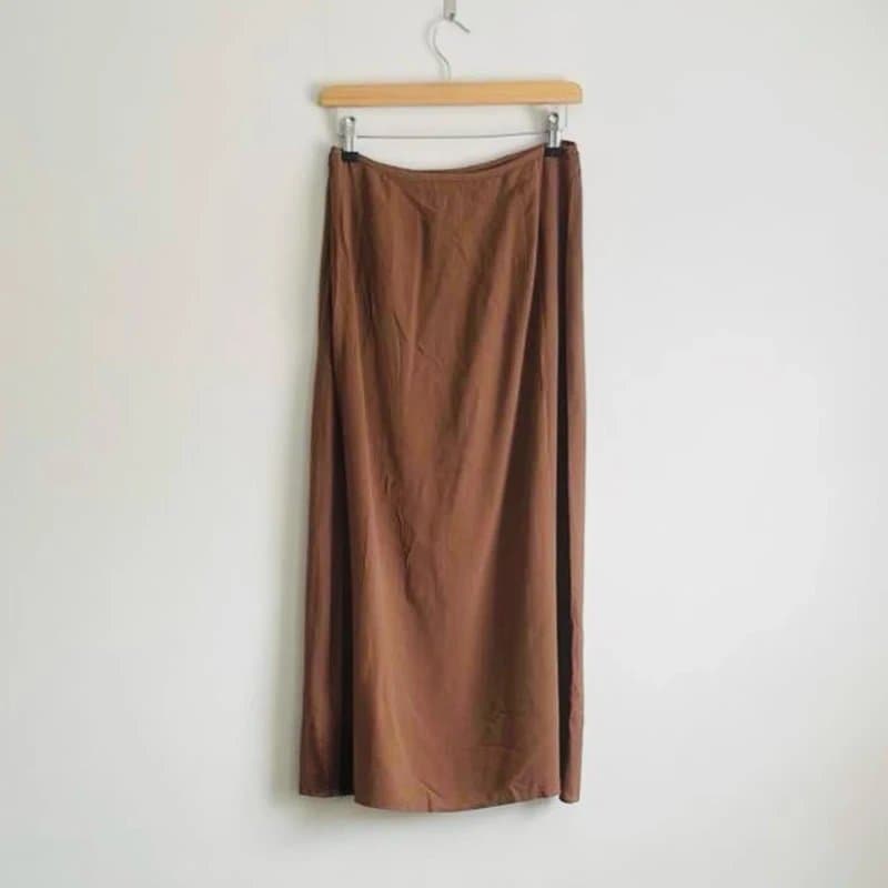 Topshop Topshop brown high waisted midi skirt with slits Size 10