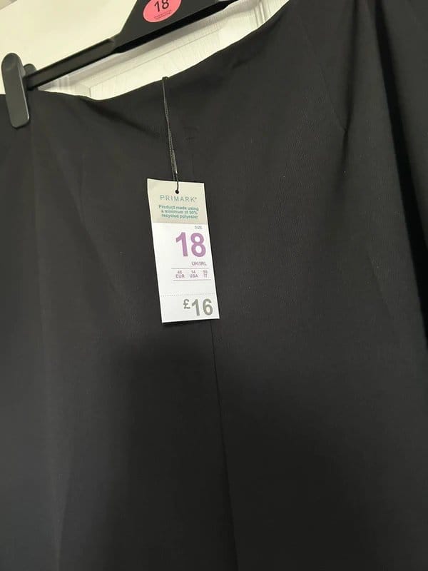 New Look Black Waistcoat Size 20