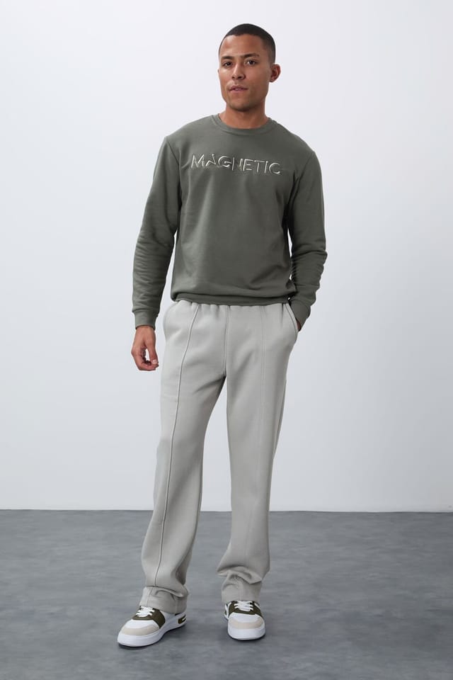Tommy Life Tommy Life Men's Printed Crew Neck Sweatshirt in Khaki - 3