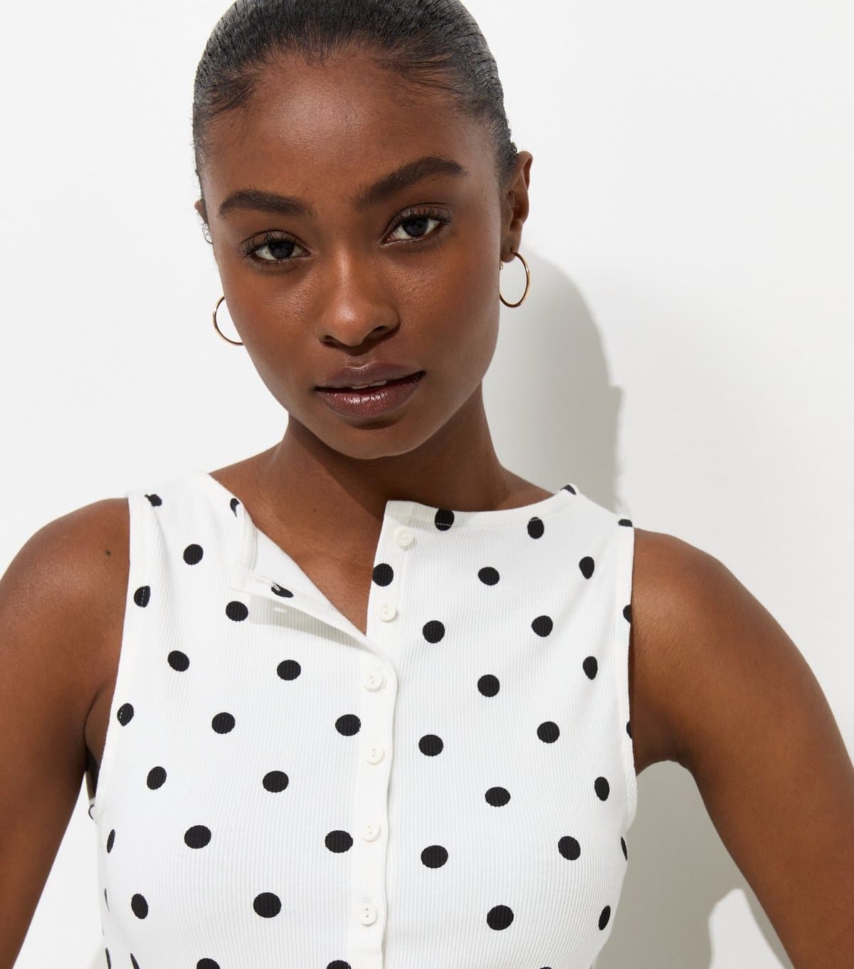 New Look Women's Cream Cotton Rich Spot Print Button Through Top New Look