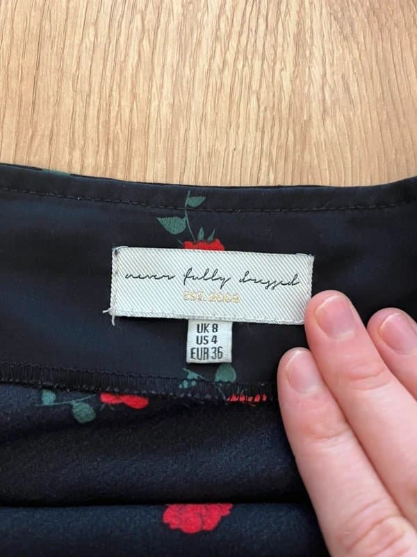 Never Fully Dressed Satin rose pattern midi skirt