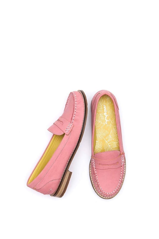 Moshulu Moshulu Women's 'Petrel Nubuck' Classic Nubuck Penny Loafers in Raspberry - 2