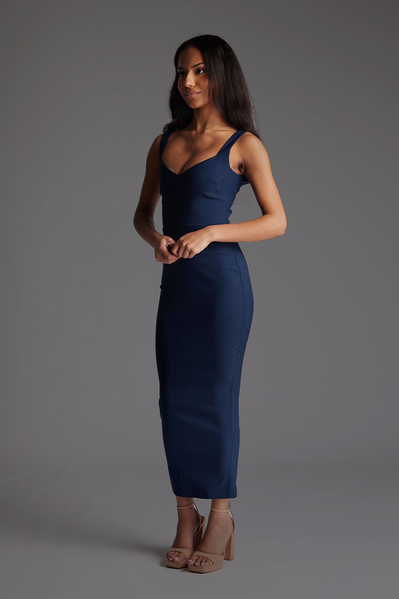 Vesper Vesper Women's Sweetheart Scoop Neckline Midaxi Dress in Navy - 2