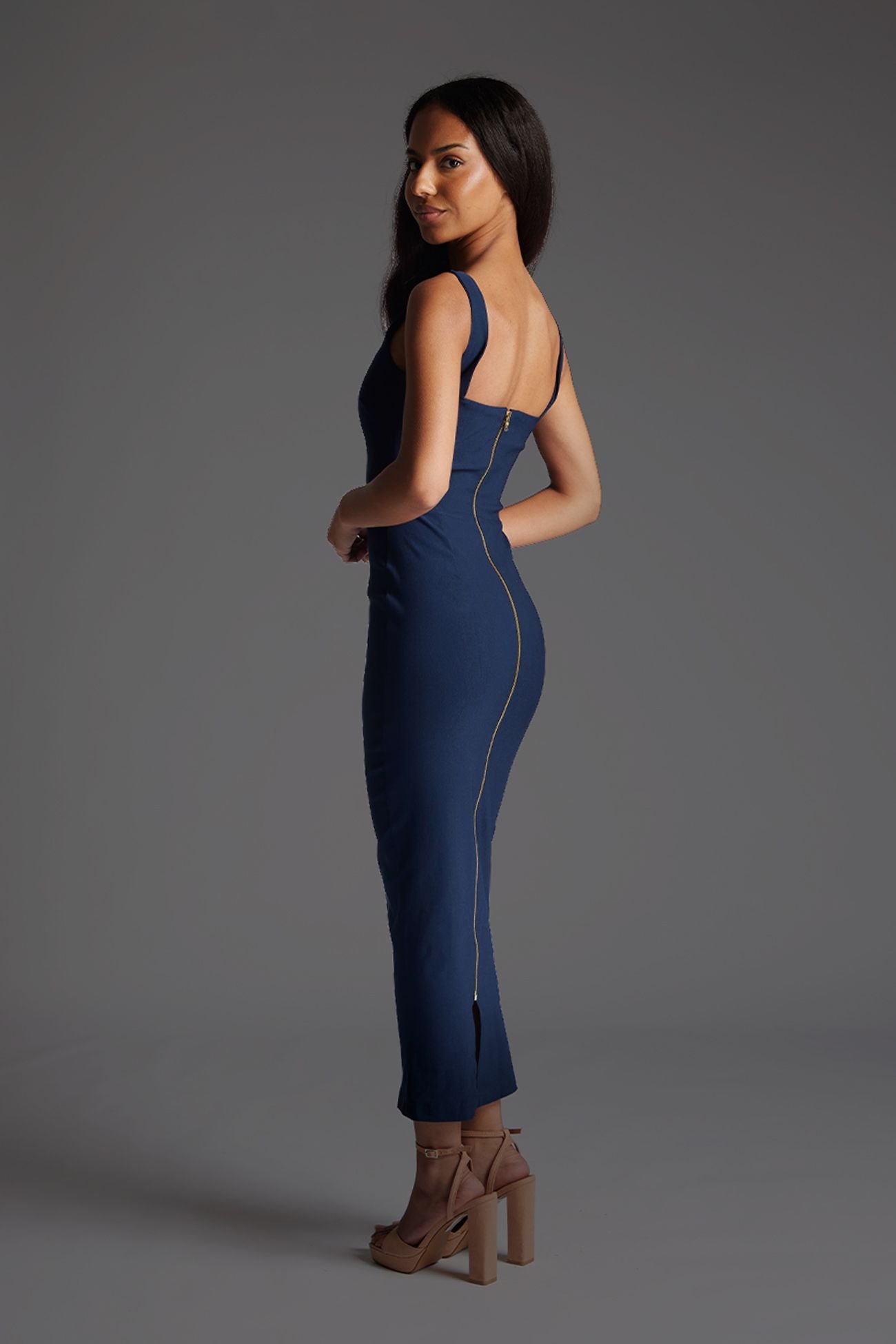 Vesper Vesper Women's Sweetheart Scoop Neckline Midaxi Dress in Navy - 3