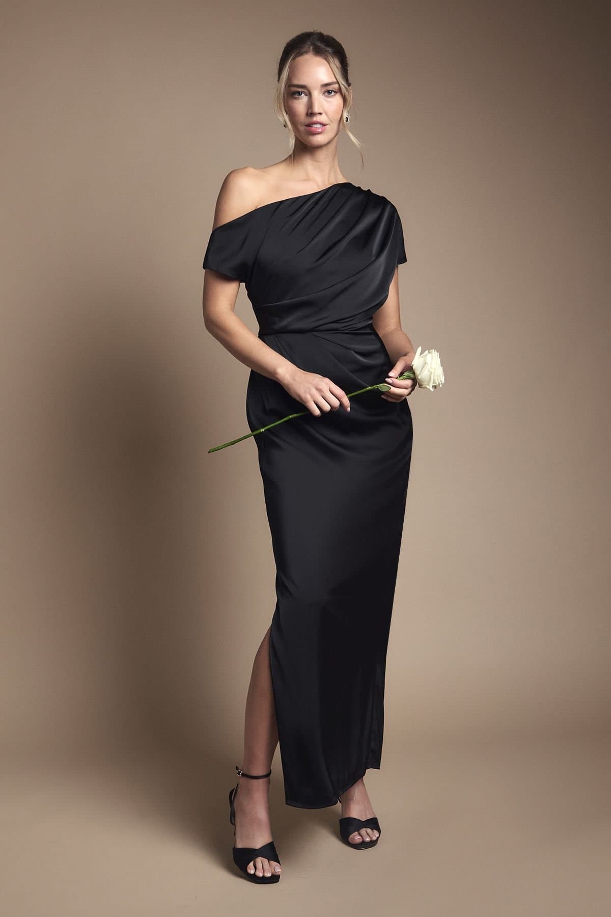 Coast Coast Women's Satin Ruched Detail Off-The Shoulder Maxi Bridesmaid Dress in Black