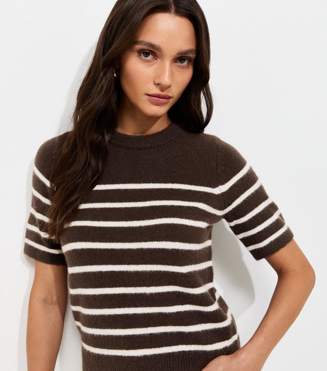 New Look Women's Brown Knitted Horizontal Stripe Set In Sleeve T-Shirt New Look - 3