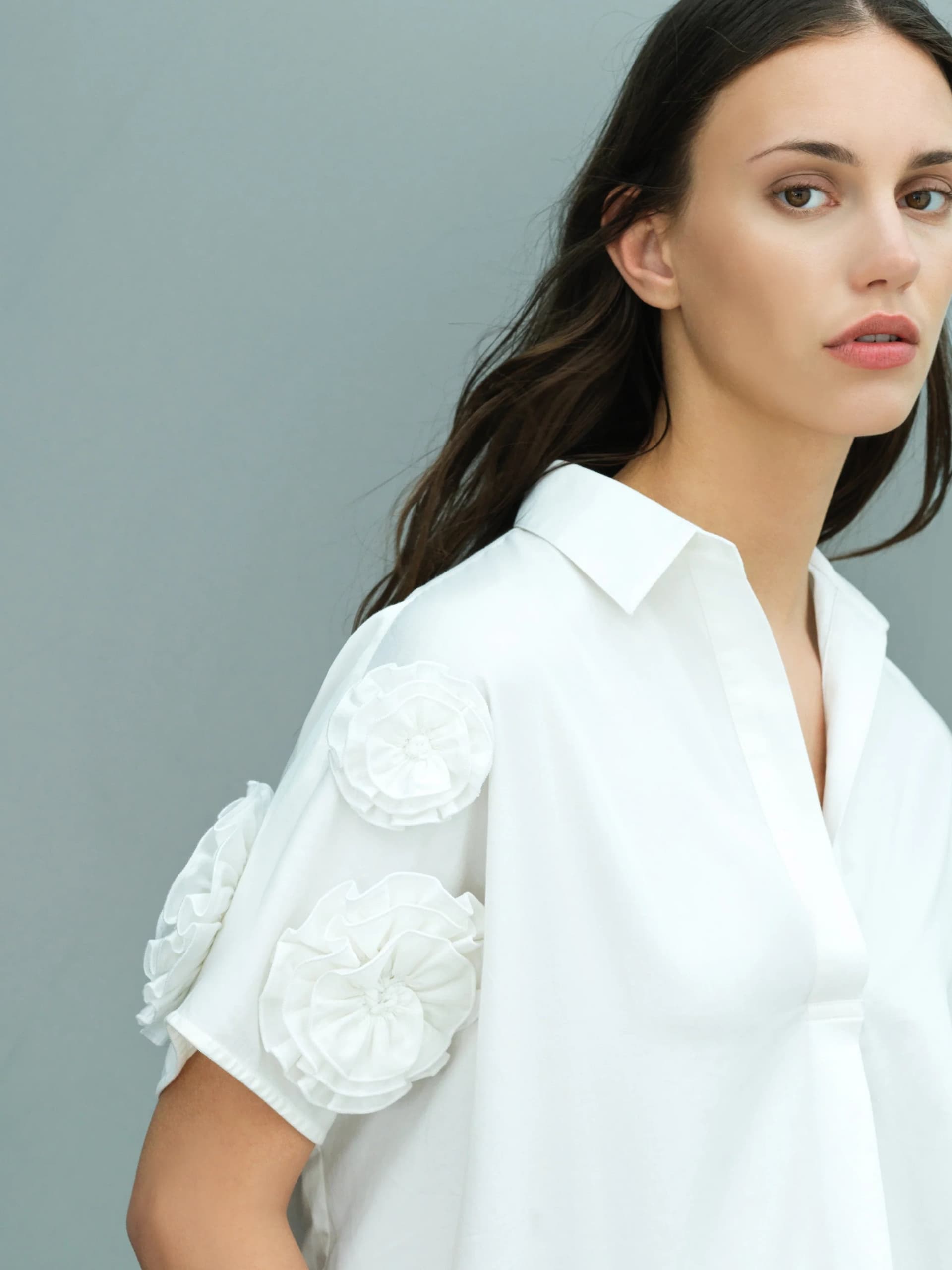 French Connection Sindey Cotton 3D Floral Short Sleeve White Popover Shirt Winter White