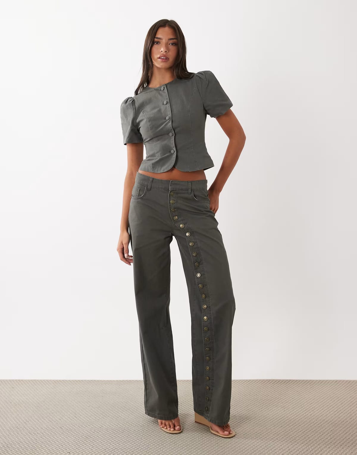 ASOS Lioness Penny asymmetric button detail relaxed leg jeans in charcoal - 1
