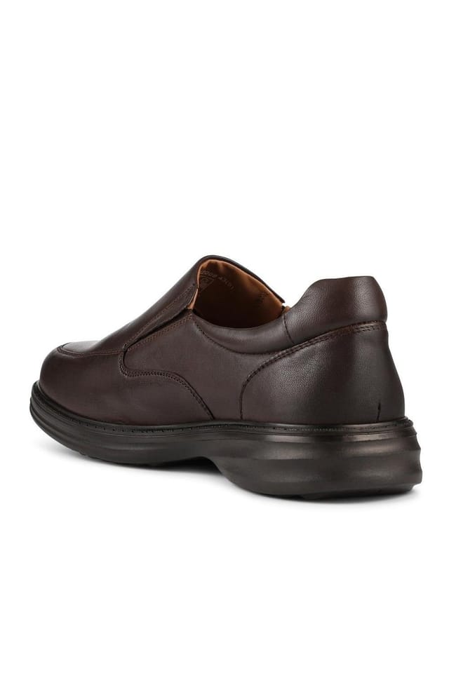 Pavers Pavers Men's Wide Fit Smart Leather Slip-On Shoes in Brown - 3