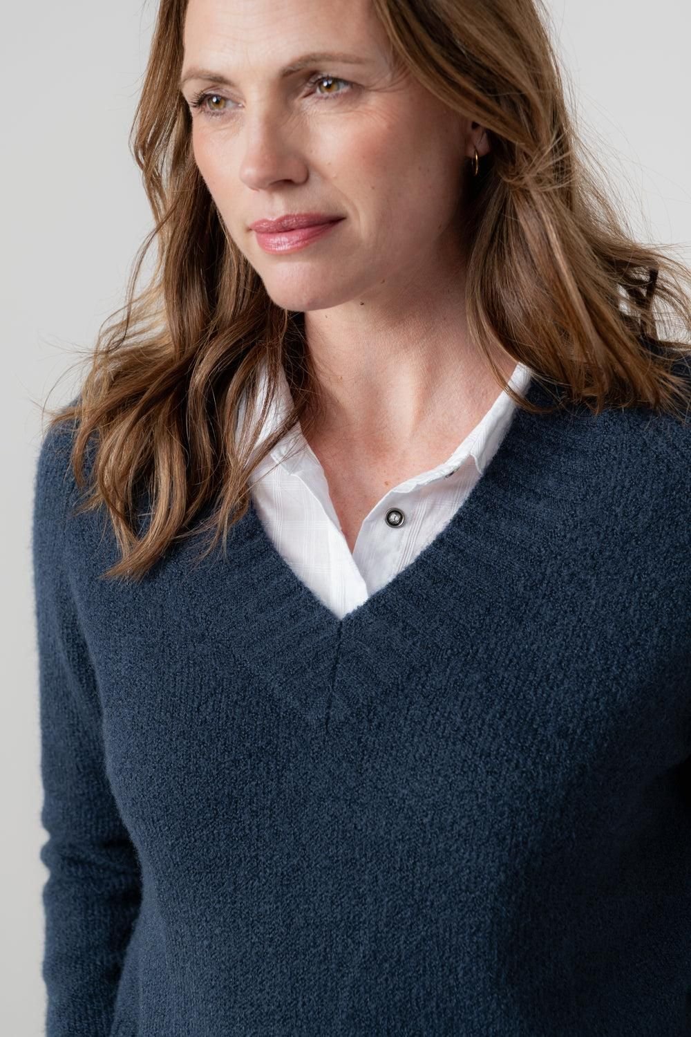 Lily & Me Lily & Me Women's Woodchester V-Neck Blended yarn Boxy Fit Jumper in Navy - 2